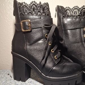 Chic Black Lace-Up Ankle Boots